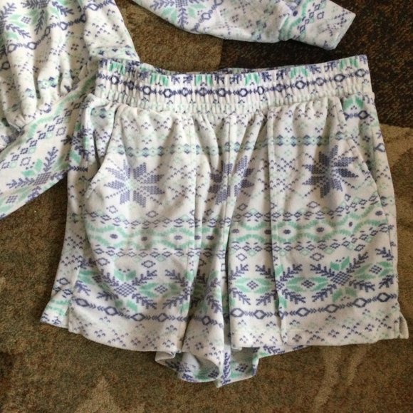 COZIE by Pink Rose Pajama Set Juniors - Picture 2 of 6